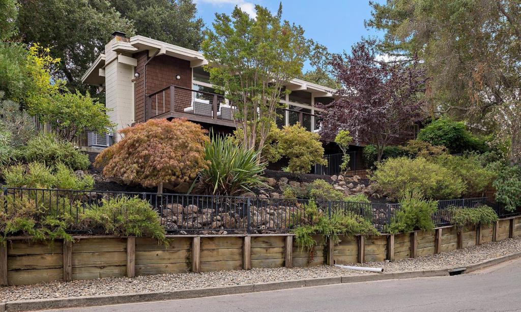 60 Linaria Way, Portola Valley CA 94028