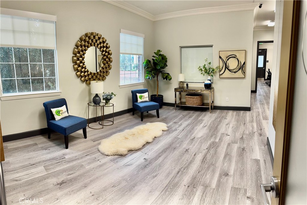 1,901 SF unit. Great location off Jefferson and Ivy in Murrieta, with flexible office space. Ideal for an owner user for office or medical use. This suite is located on the second floor with built out with kitchen area, reception area and offices (building does have an elevator). This well maintained unit is in excellent and upgraded condition and offers laminate wood flooring, quartz counters in the break room and newer cabinets. Conveniently located off both the 215 and 15 freeways, close to shopping, restaurants, business services and new developments. This unit is one of 4 units in the building and is a must see.
