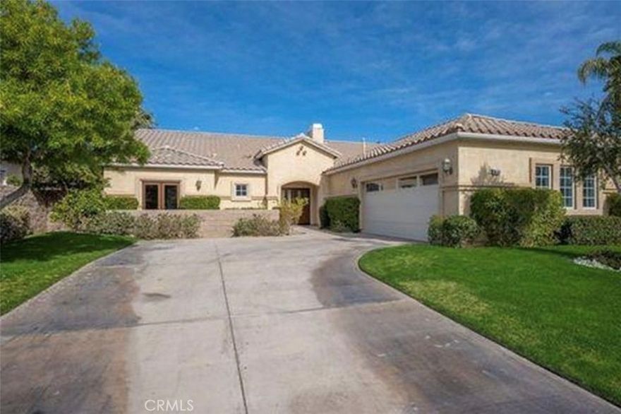 Beautiful large spacious 3-bedroom 3 Bath Home in Indian Springs Gated Golf Community. Huge Living room, open floor plan, wet bar, private back yard. Double car garage. Community pool, Club House.  Big Rock Golf and Pub Cafe are the community golf club house, live music every weekend, golf course was voted top 5 courses in the Coachella valley. ***Golf Cart included***. Owner will consider one small pet. House is completely furnished. Monthly Lease $5500.00 monthly (3 month minimum), Owner pays water, internet, cable TV (HBO and Showtime included), and trash. Gardener included. Tenant pays Electricity and Gas. Deposit $3000.00

Long term lease is available as well.