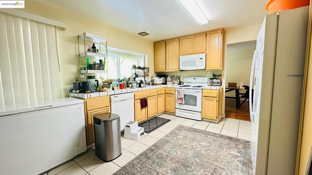 3593 Morningside Dr