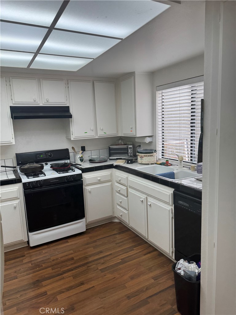 Huntington Landmark Townhomes (HLAN) - Residential