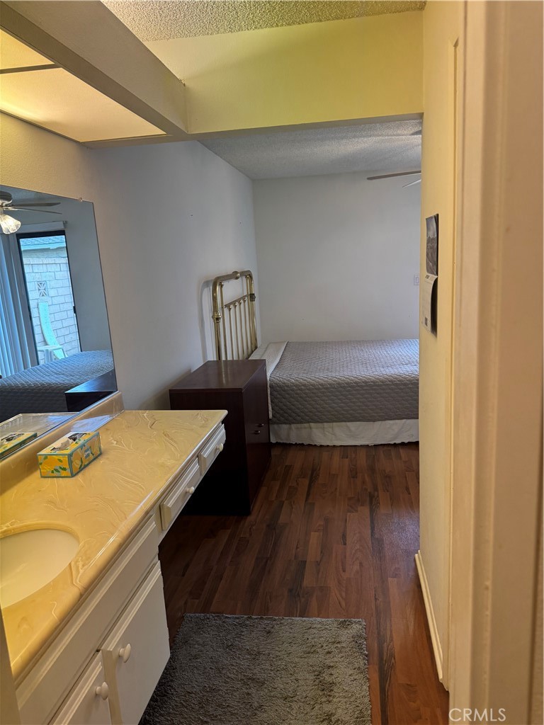 Huntington Landmark Townhomes (HLAN) - Residential