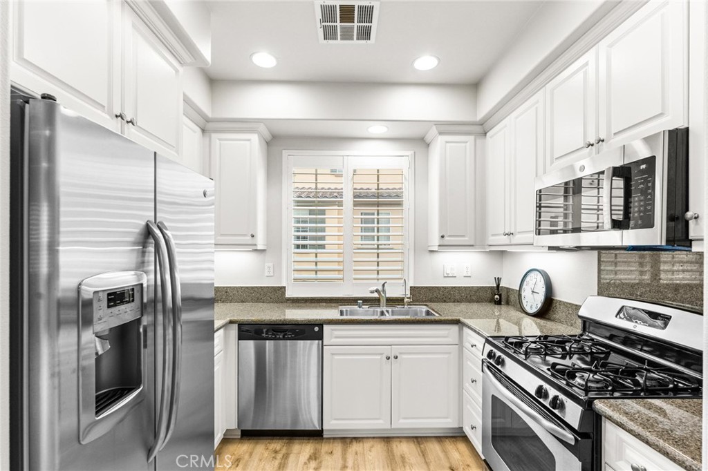 San Carlos (SANC) - Residential Lease