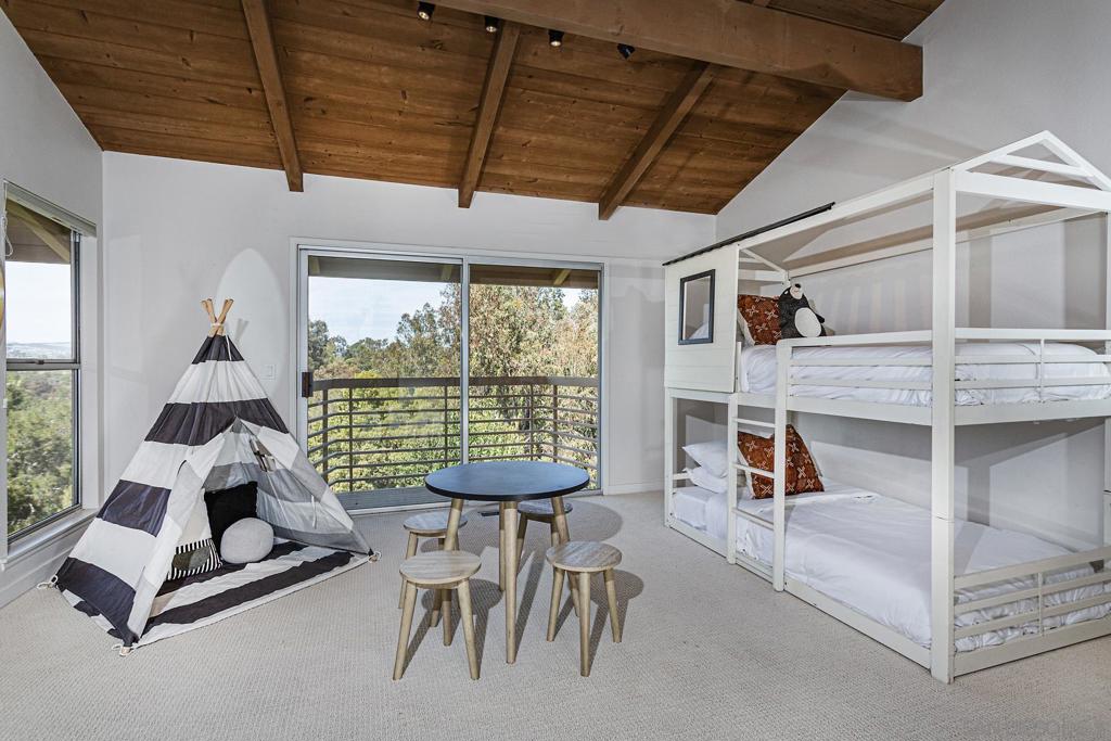 Rancho Santa Fe - Residential