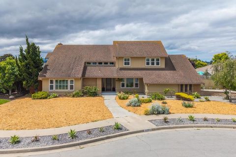 Photo of 709 San Leandro Circle, Salinas, CA 93901 (MLS # ML82045595)