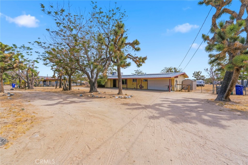 7425 Joshua View Drive