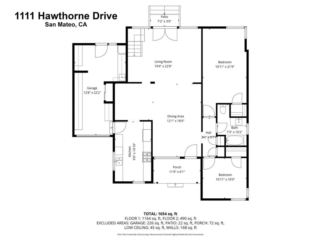 Main image without alt text