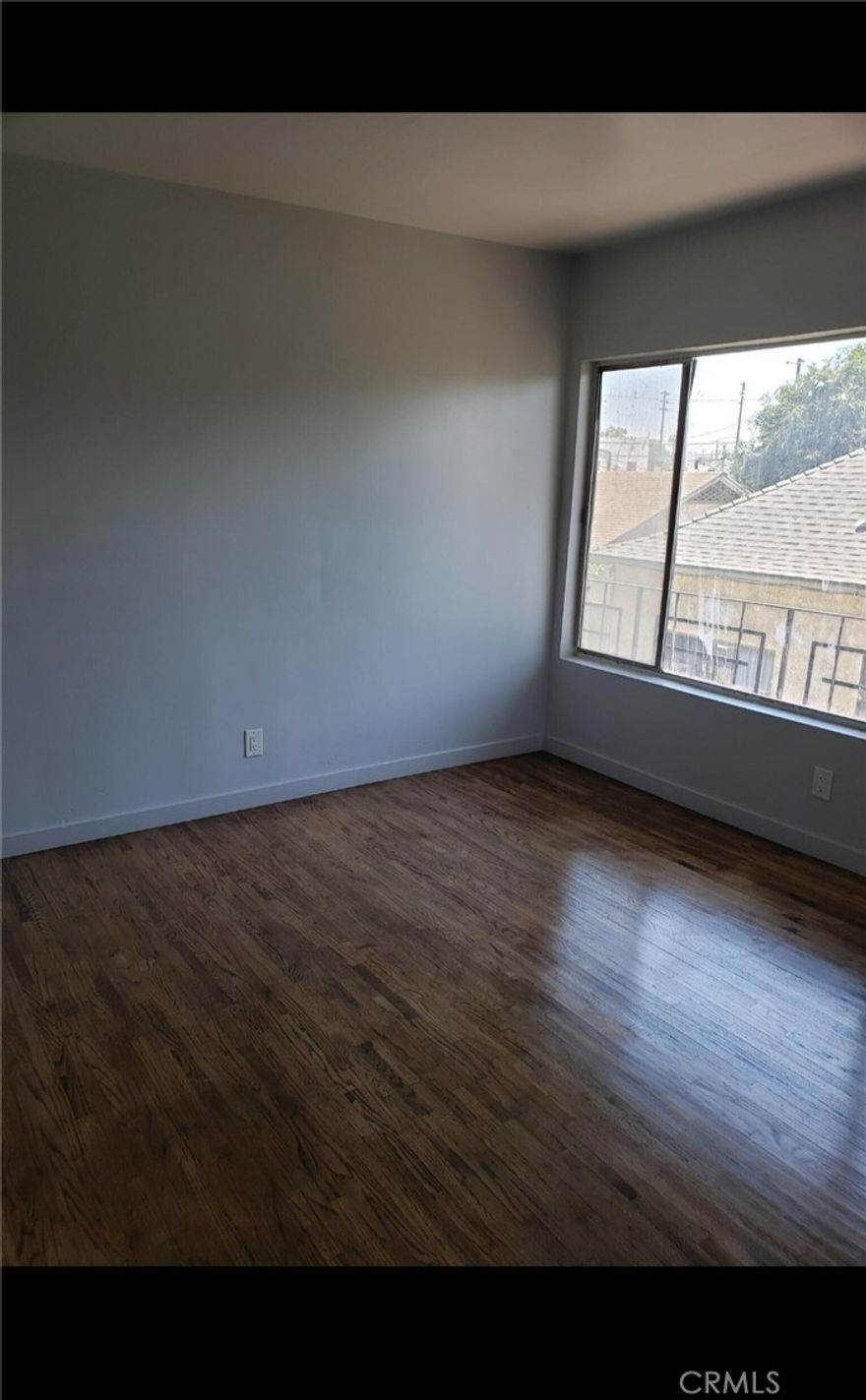 Charming 2 Bedroom Apartment in the Heart of Los Angeles! Welcome to a cozy and well- maintained 2-Bedroom, 1-bath apartment offering comfort and convenience. This inviting home features a bright and spacious living area, a functional kitchen, and one assigned parking space. Located near Downtown Los Angeles, you'll enjoy easy access to major freeways, shopping centers, grocery stores, local restaurants, and entertainment options-all just minutes away! Live in the Vibrant Heart of LA, where everything you need is within reach. Perfect for anyone seeking and affordable and convenient lifestyle in a prime location.