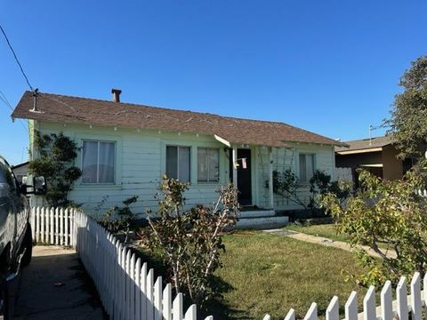 Photo of 281 Pine Street, Soledad, CA 93960 (MLS # ML82024573)