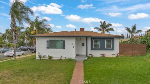 Photo of 619 W Chapman Ave, Placentia, CA 92870 (MLS # DW26090550)