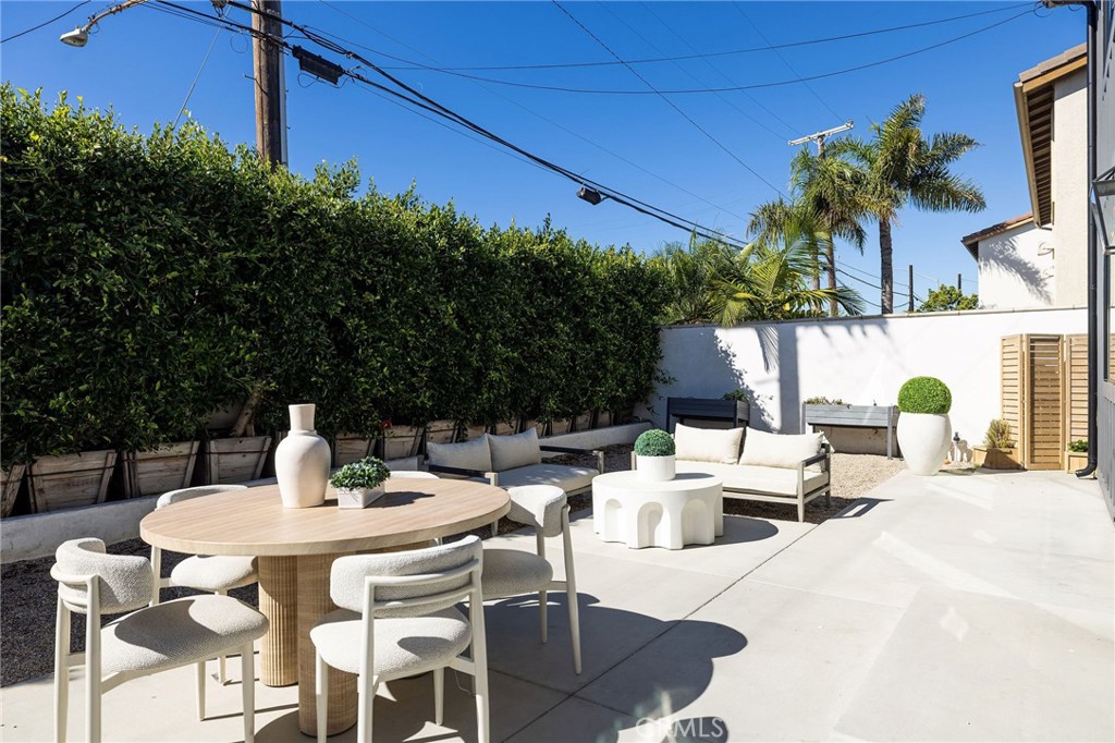 The Hill (TH) - Residential