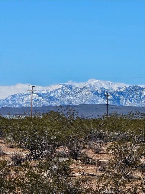 Photo of 0 Avenida Del Sol, Joshua Tree, CA 92252 (MLS # JT26038255)