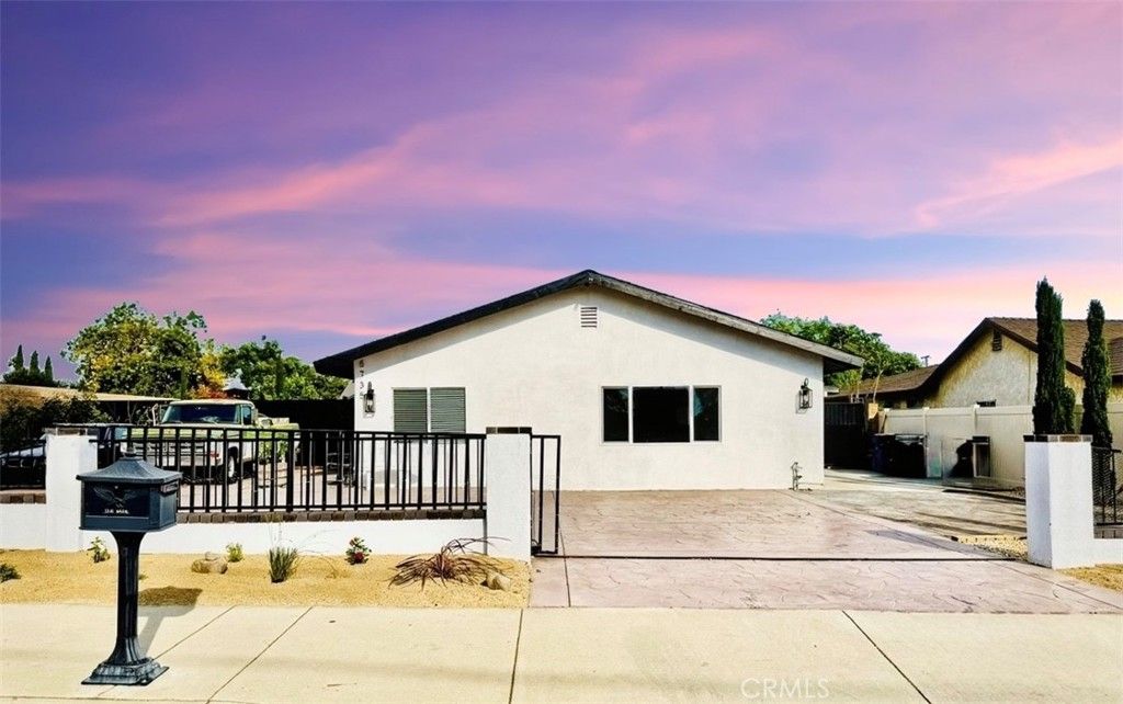 Photo of 8735 Calaveras Avenue, Rancho Cucamonga, CA 91730 (MLS # IV26066399)
