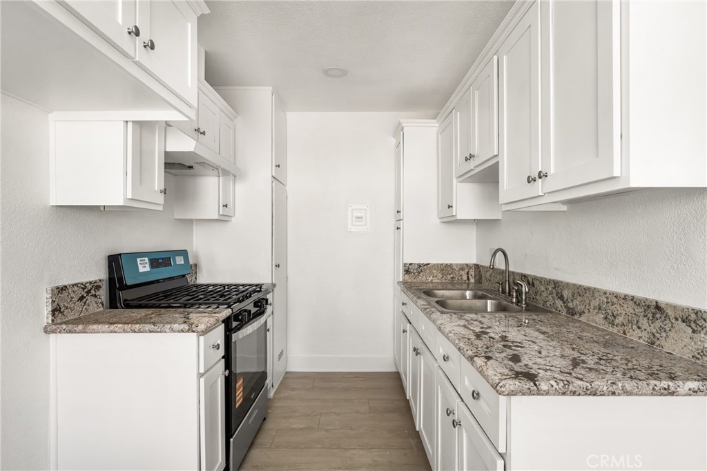 Santa Ana - Residential Lease
