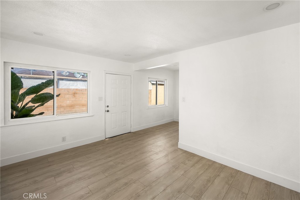 Santa Ana - Residential Lease