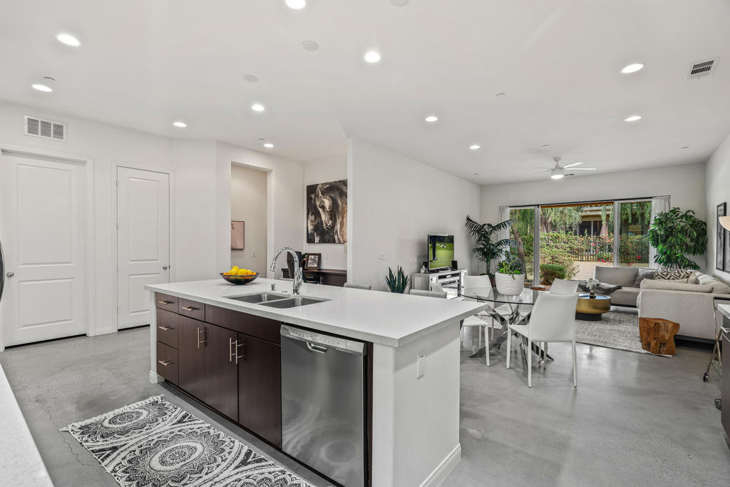 Villa Portofino - Residential