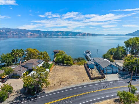 Photo of 2832 Lakeshore Boulevard, Lakeport, CA 95453 (MLS # LC26186335)