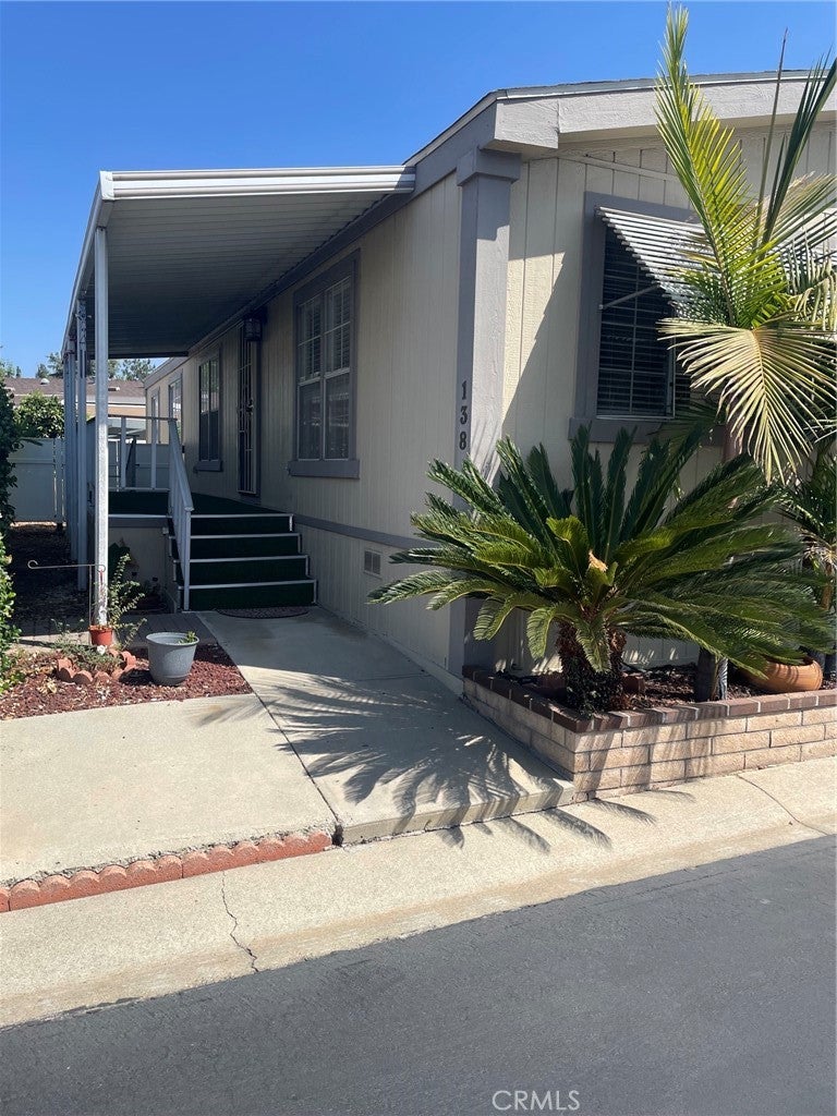 1245 W Cienega Avenue 138