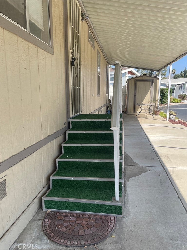 1245 W Cienega Avenue 138