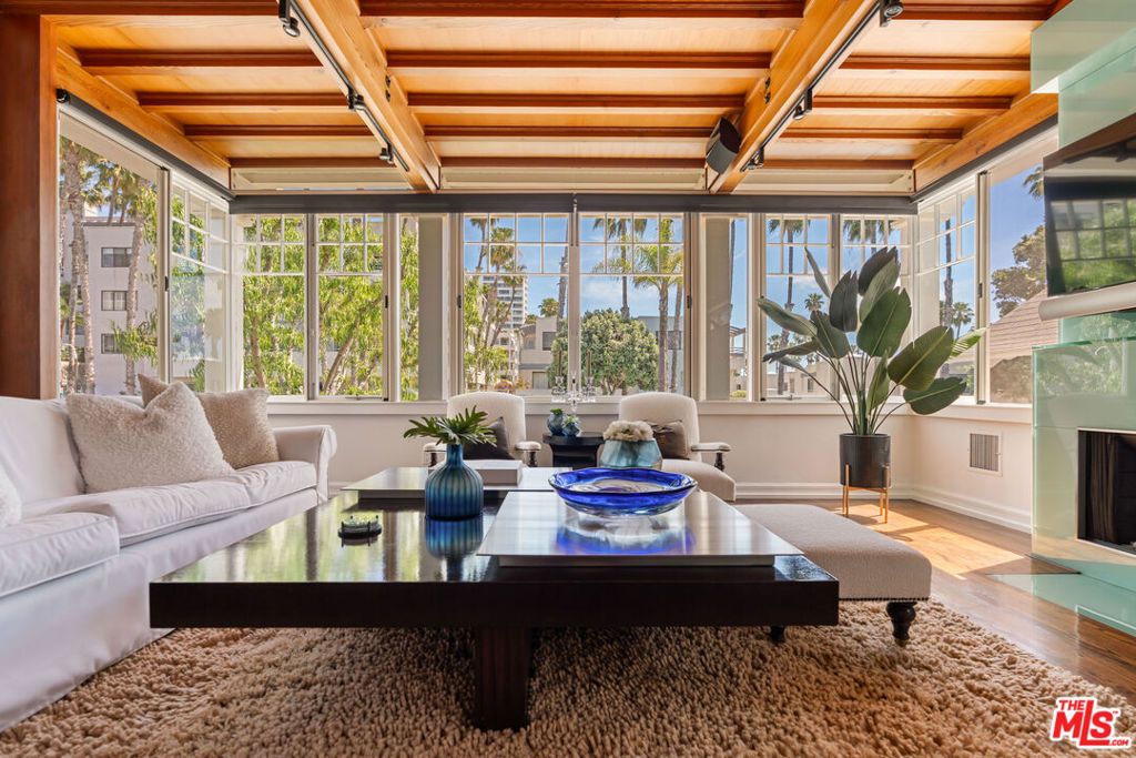 Photo of 133 Ocean Park Boulevard, Santa Monica, CA 90405 (MLS # 26684077)