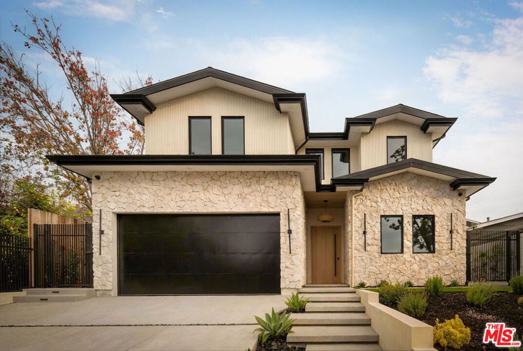 Photo of 4140 Kraft Avenue, Studio City, CA 91604 (MLS # 26665405)