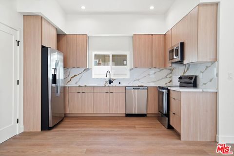 Tiny photo for 7642 orion Street, Van Nuys, CA 91406 (MLS # 25591163)