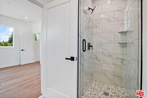 Tiny photo for 7642 orion Street, Van Nuys, CA 91406 (MLS # 25591163)