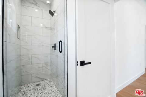 Tiny photo for 7642 orion Street, Van Nuys, CA 91406 (MLS # 25591163)