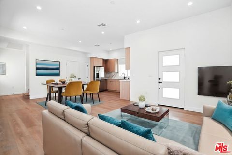 Tiny photo for 7642 orion Street, Van Nuys, CA 91406 (MLS # 25591163)