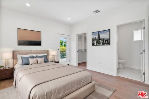 Tiny photo for 7642 orion Street, Van Nuys, CA 91406 (MLS # 25591163)