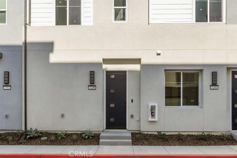 7255 Aura Circle