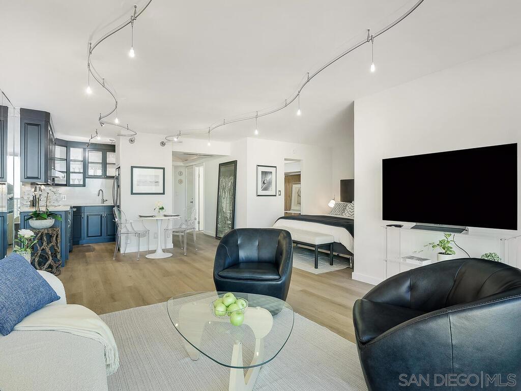 Coronado Shores - Residential