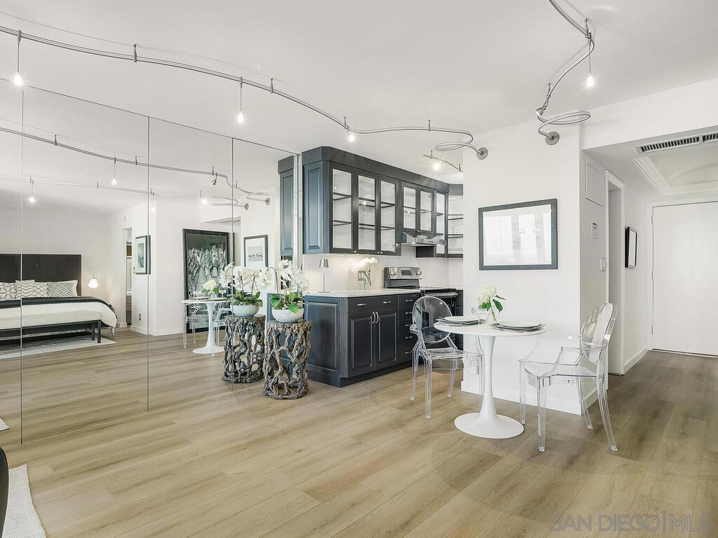 Coronado Shores - Residential