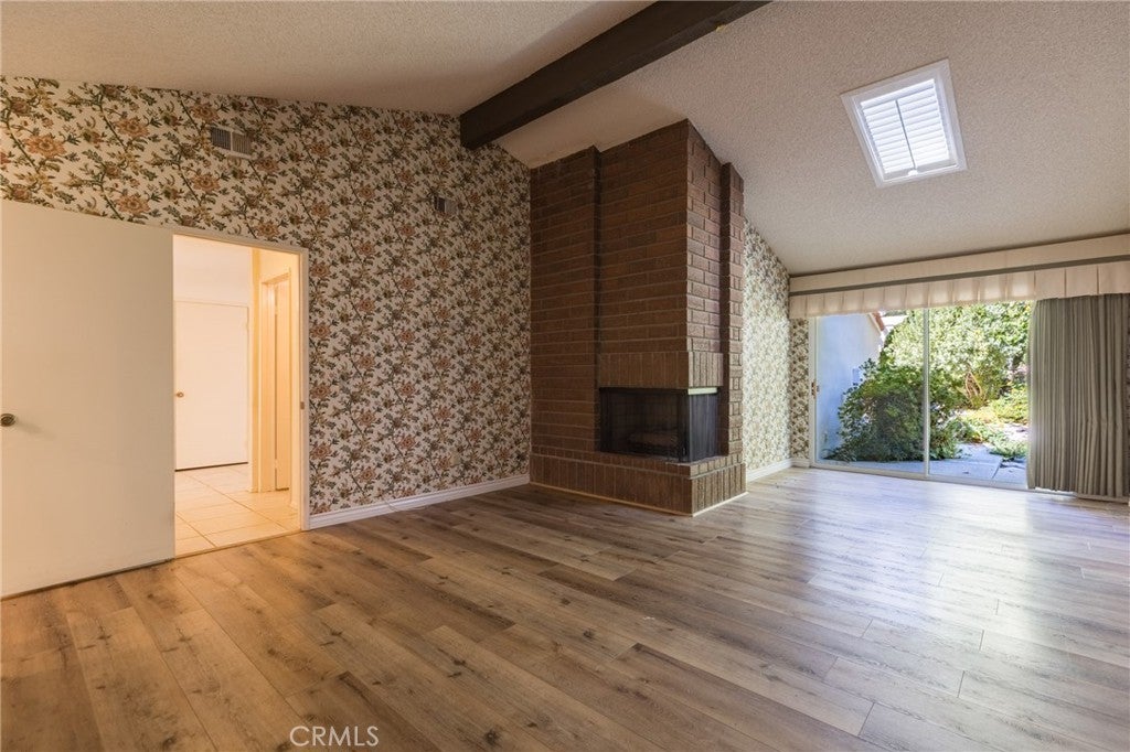 23252 Park Ensenada