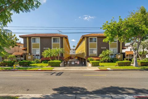 Photo of 15205 S Budlong Avenue #7, Gardena, CA 90247 (MLS # SB25246201) Photo of 15205 S Budlong Avenue #7, Gardena, CA 90247 (MLS # SB25246201)