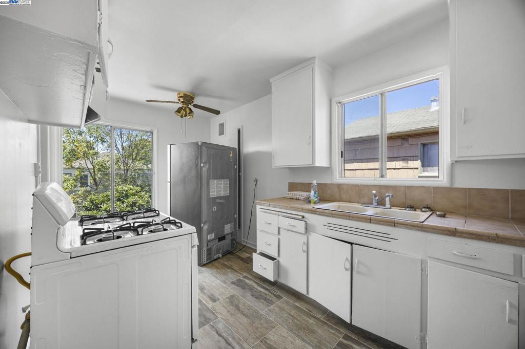SOUTH BERKELEY - Residential Income