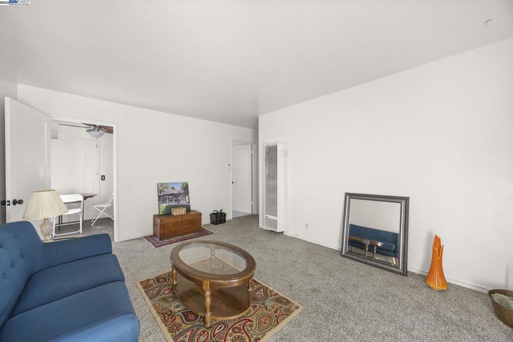 SOUTH BERKELEY - Residential Income