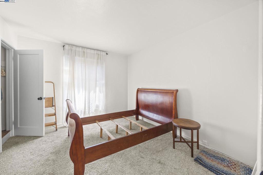 SOUTH BERKELEY - Residential Income