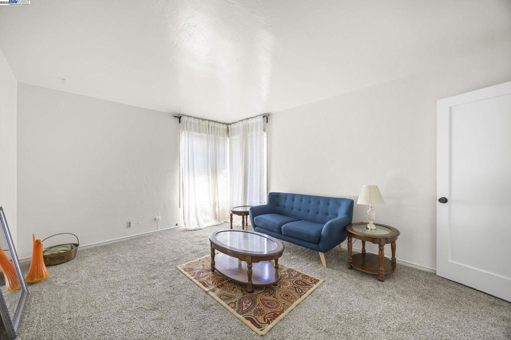 SOUTH BERKELEY - Residential Income