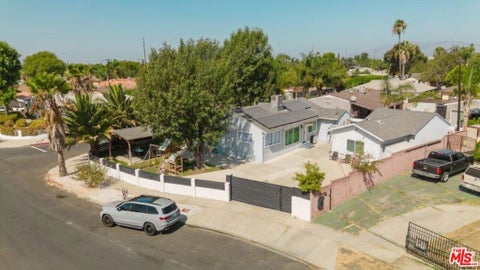 Photo of 9620 Woodale Avenue, Arleta, CA 91331 (MLS # 26883935)