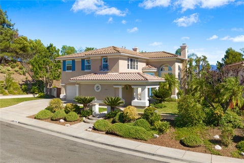 Photo of 31465 Inverness Court, Temecula, CA 92591 (MLS # SW26189671)