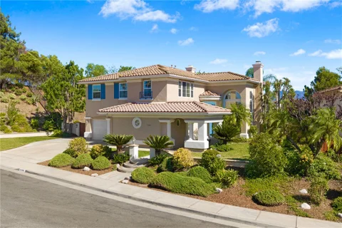 MLS: SW26189671