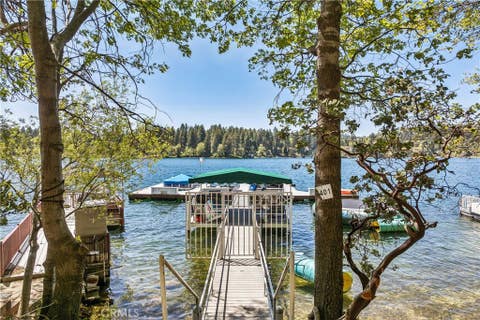 Photo of 401 N 401 C- Dock, Lake Arrowhead, CA 92352 (MLS # IG26186616)