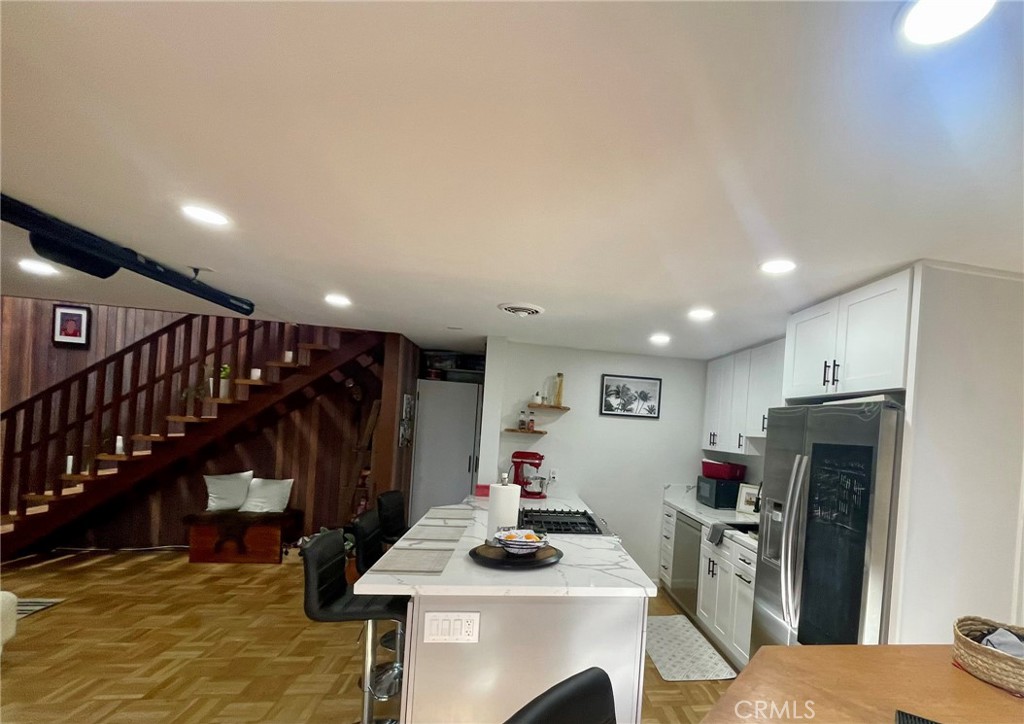 11616 Chenault Street 4