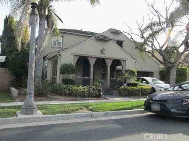2264 Simon Street