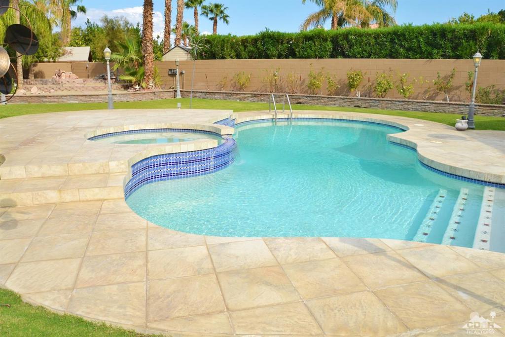 Regency Palms - Residential