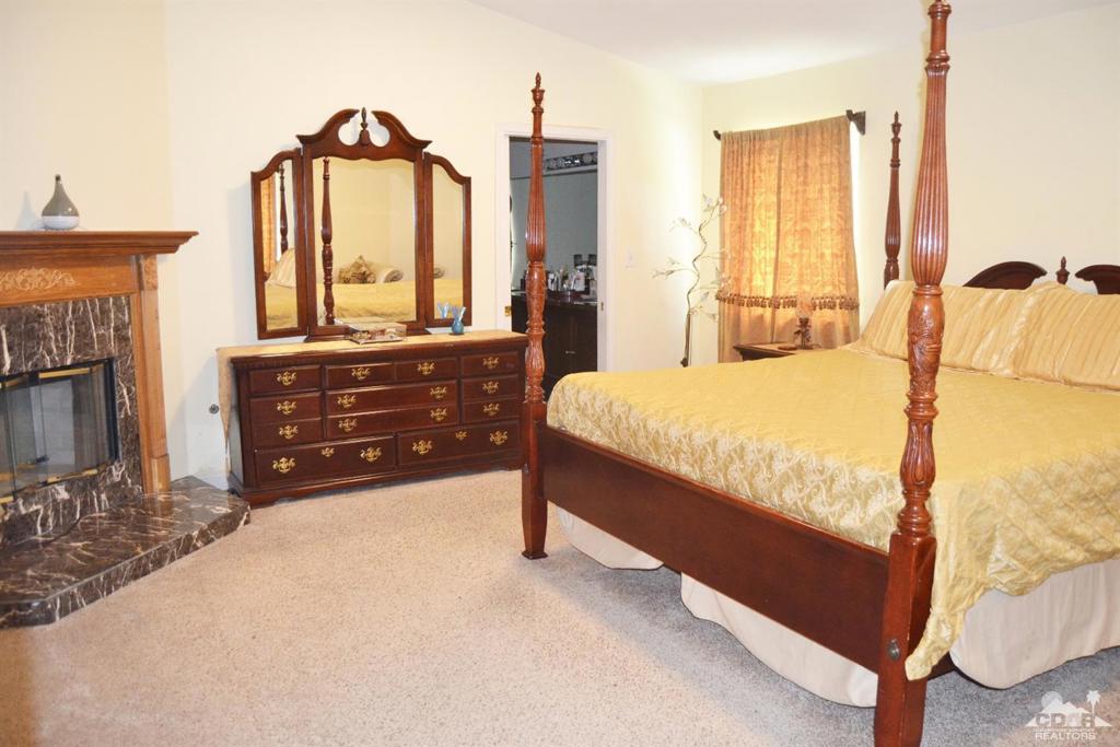 Regency Palms - Residential