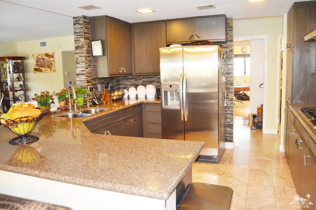 Regency Palms - Residential