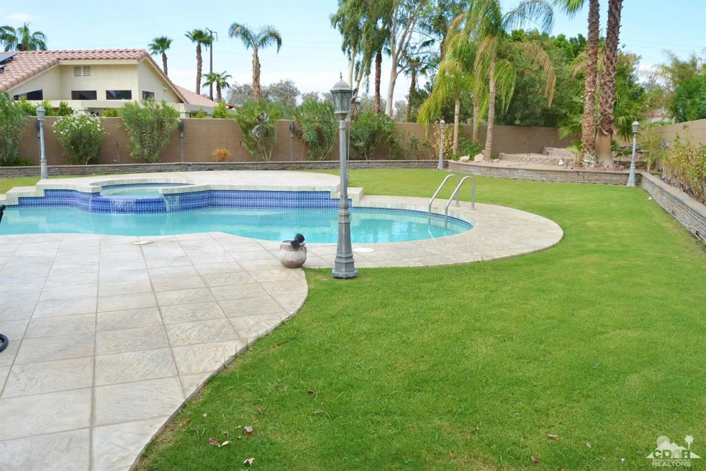 Regency Palms - Residential