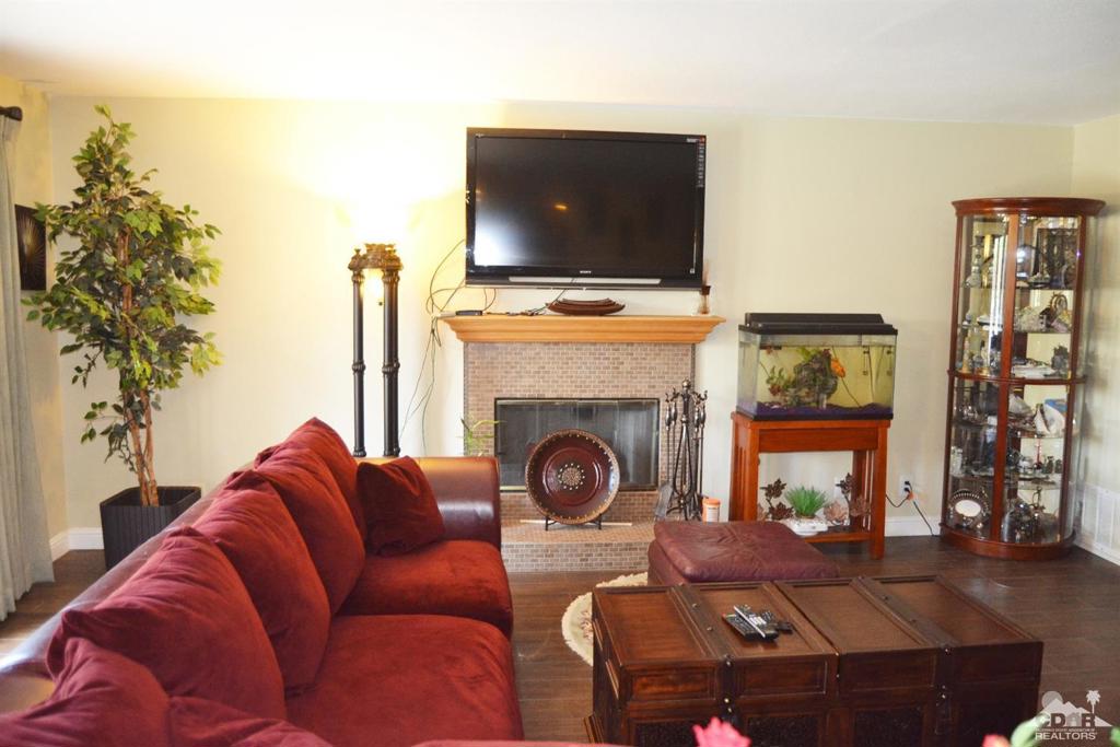 Regency Palms - Residential